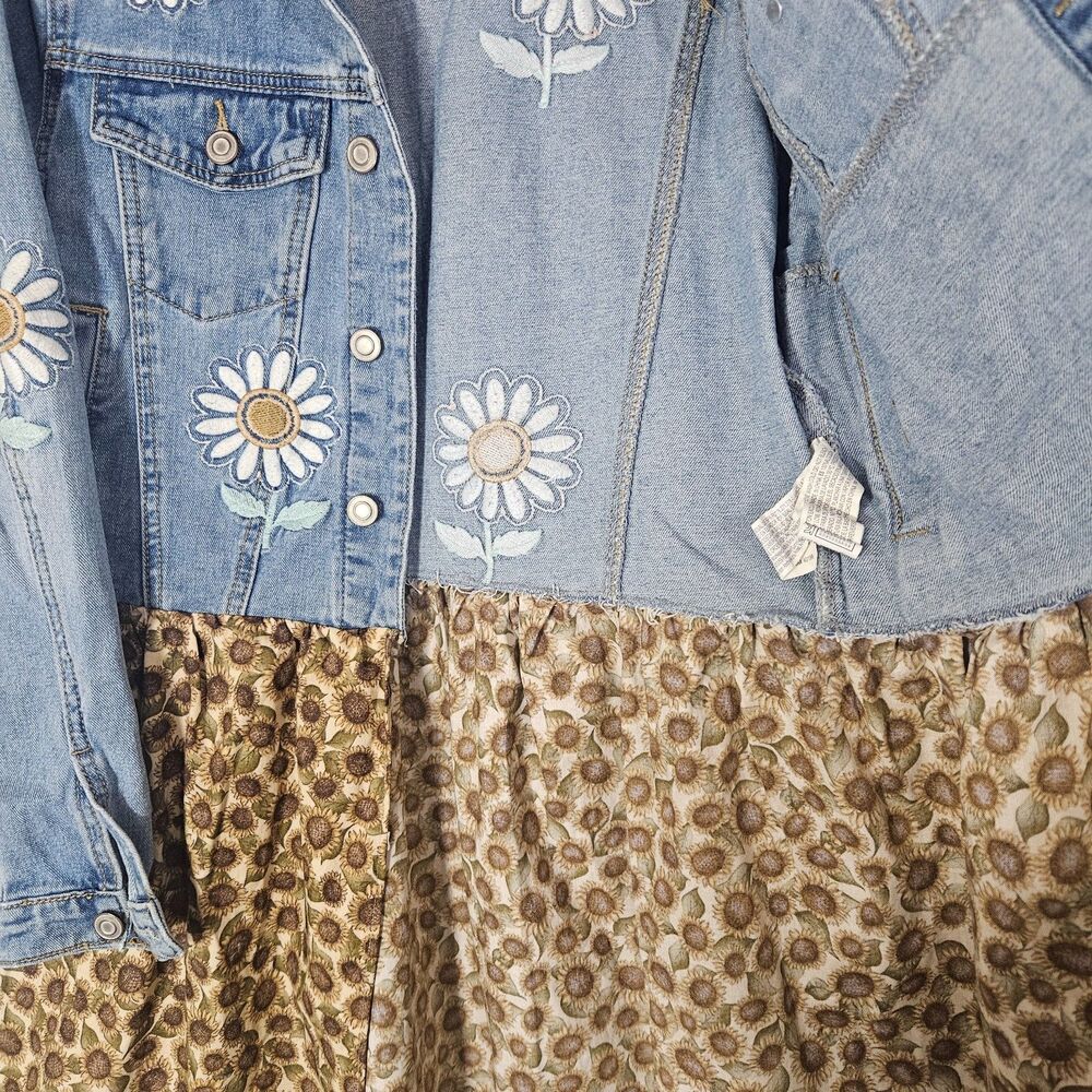 Upcycled Embroidered Denim Jacket with Sunflowers Size Small Cottage - Picture 7 of 7